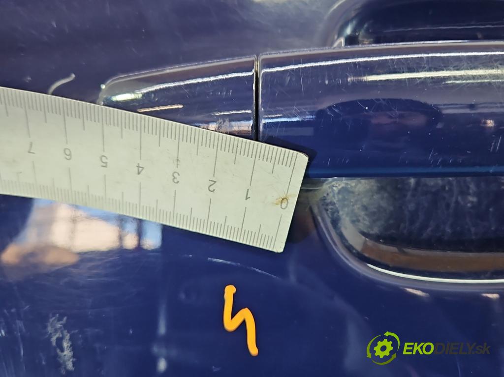 Opel Corsa E 2014-2019 1.4 16V 75 HP manual 55 kW 1398 cm3 5- dvere zadné pravé  (Kľučka dverí ostatné)