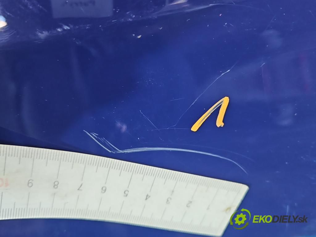 Opel Corsa E 2014-2019 1.4 16V 75 HP manual 55 kW 1398 cm3 5- dvere predné ľavé  (Kľučka dverí ostatné)