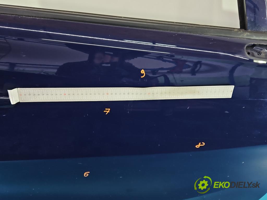 Opel Corsa E 2014-2019 1.4 16V 75 hp manual 55 kW 1398 cm3 5- dveře přední pravé  (Klika dveří ostatní)