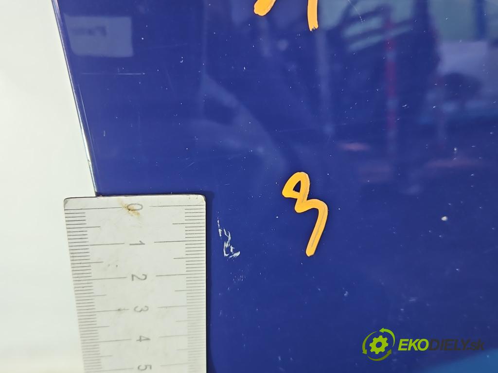 Opel Corsa E 2014-2019 1.4 16V 75 hp manual 55 kW 1398 cm3 5- dveře přední pravé  (Klika dveří ostatní)