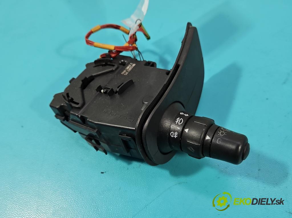 Renault Modus 1.2 16V 75 hp manual 55 kW 1149 cm3 5- Přepínač blinkry: 88102002375 (Páčky pod volantem)