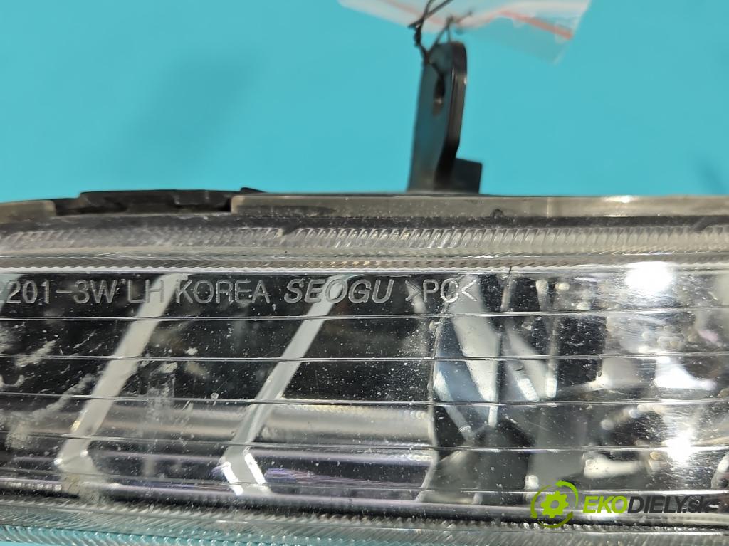 Kia Sportage III 2010-2015 2.0 crdi 184hp automatic 135 kW 1995 cm3 5- Halogen ľavý  (Kľučka dverí ostatné)