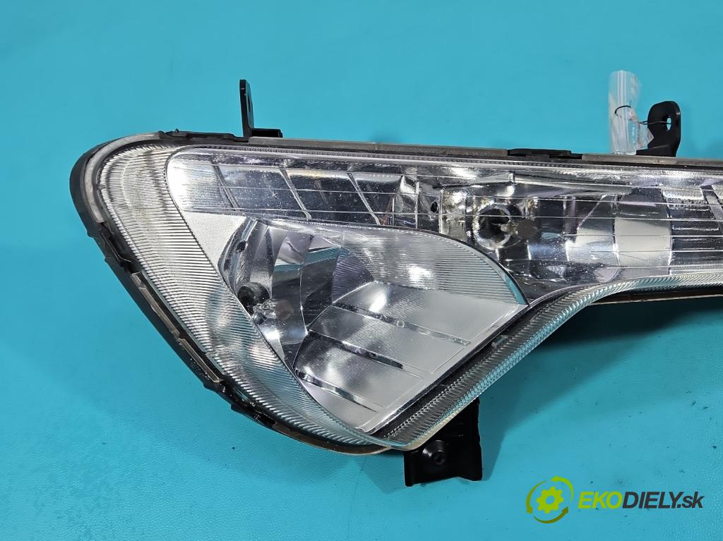 Kia Sportage III 2010-2015 2.0 crdi 184hp automatic 135 kW 1995 cm3 5- Halogen pravý  (Kľučka dverí ostatné)