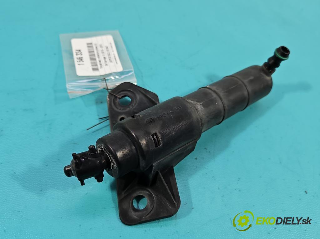 Kia Sportage III 2010-2015 2.0 crdi 184 hp automatic 135 kW 1995 cm3 5- ostřikovač reflektor: pravý 00066135