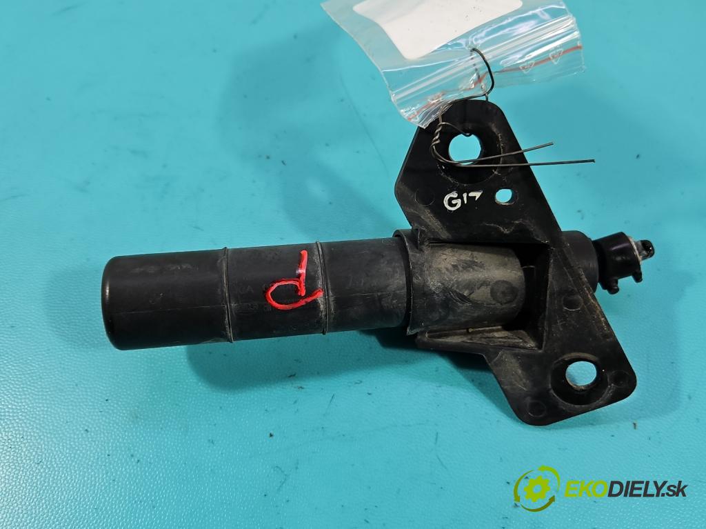 Kia Sportage III 2010-2015 2.0 crdi 184 hp automatic 135 kW 1995 cm3 5- ostřikovač reflektor: pravý 00066135