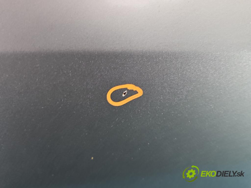 Opel Vectra C 2002-2008 1.8 16V 122 hp manual 90 kW 1796 cm3 4- dveře přední pravé  (Klika dveří ostatní)