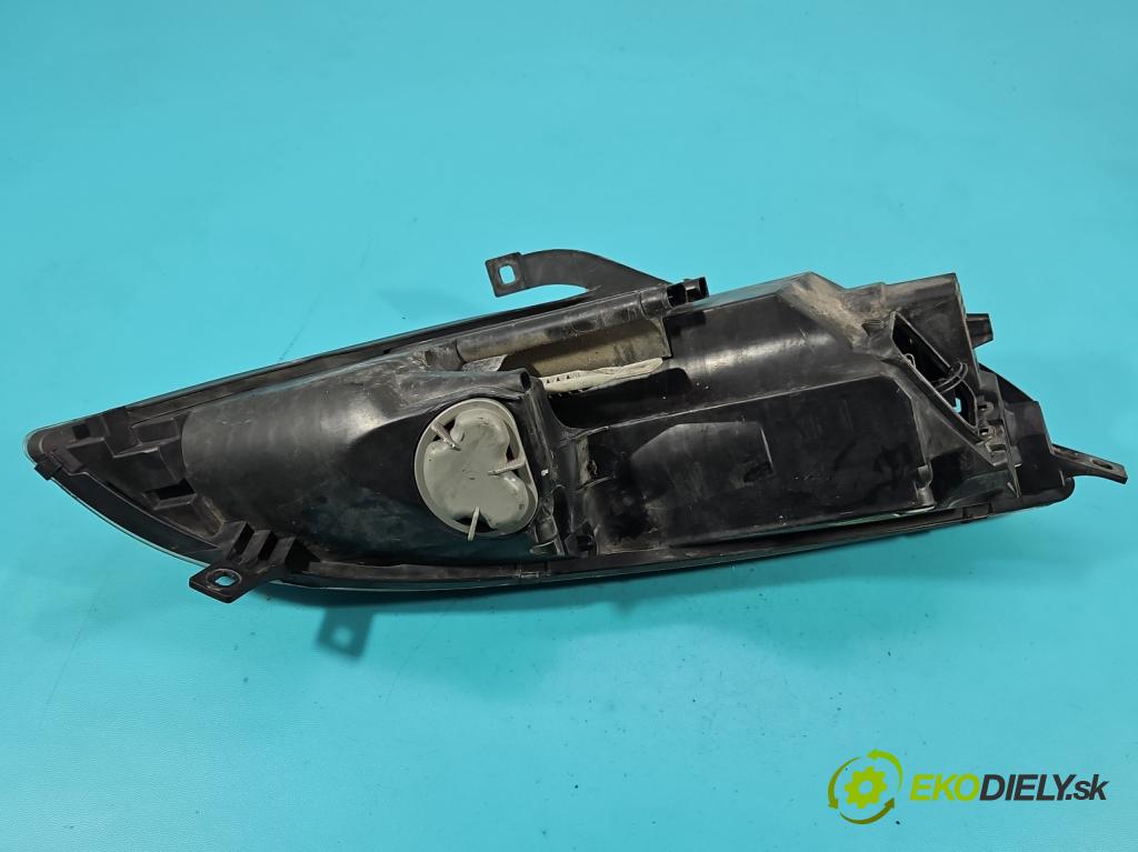 Mitsubishi Colt Z30 VI 2004-2012 1.3 16V 95 HP manual 70 kW 1332 cm3 5- Reflektor: ľavý 0301208201 (Kľučka dverí ostatné)