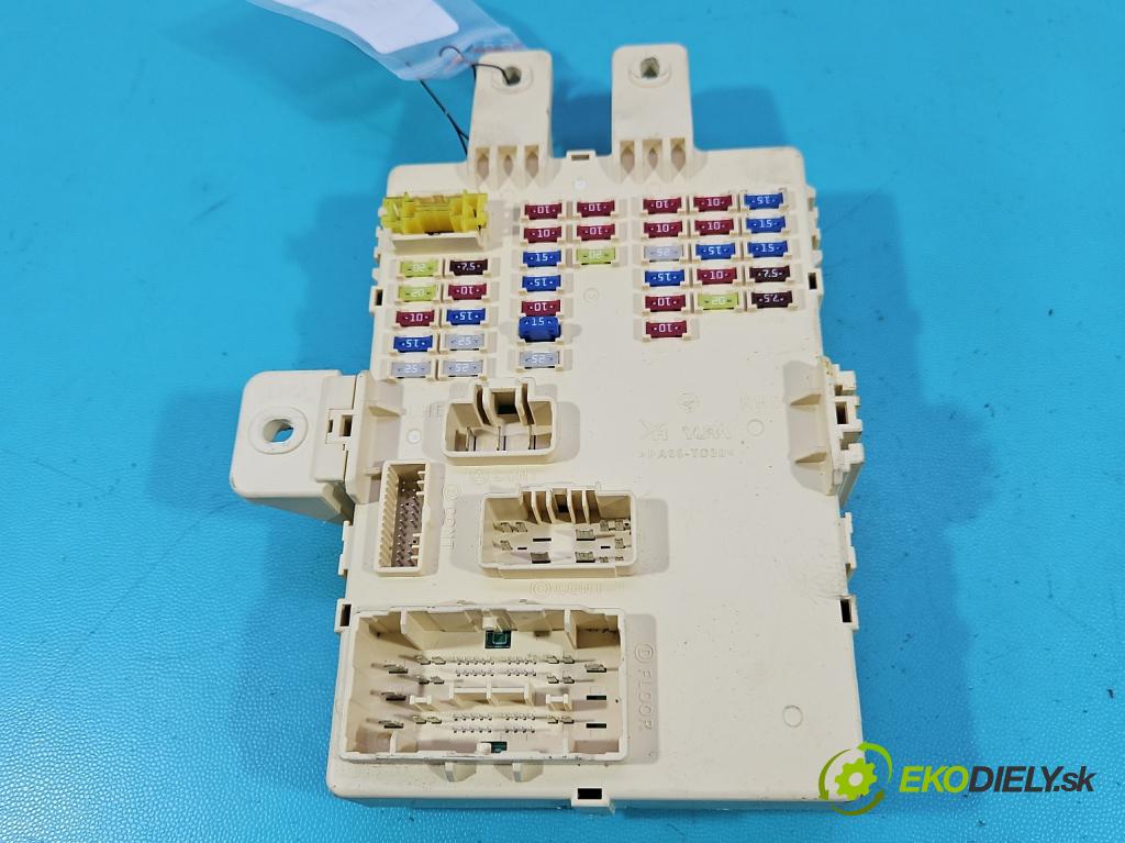 Kia Sportage III 2010-2015 2.0 crdi 184 hp automatic 135 kW 1995 cm3 5- skříňka pojistková 91950-3W030 (Pojistková skříňka)