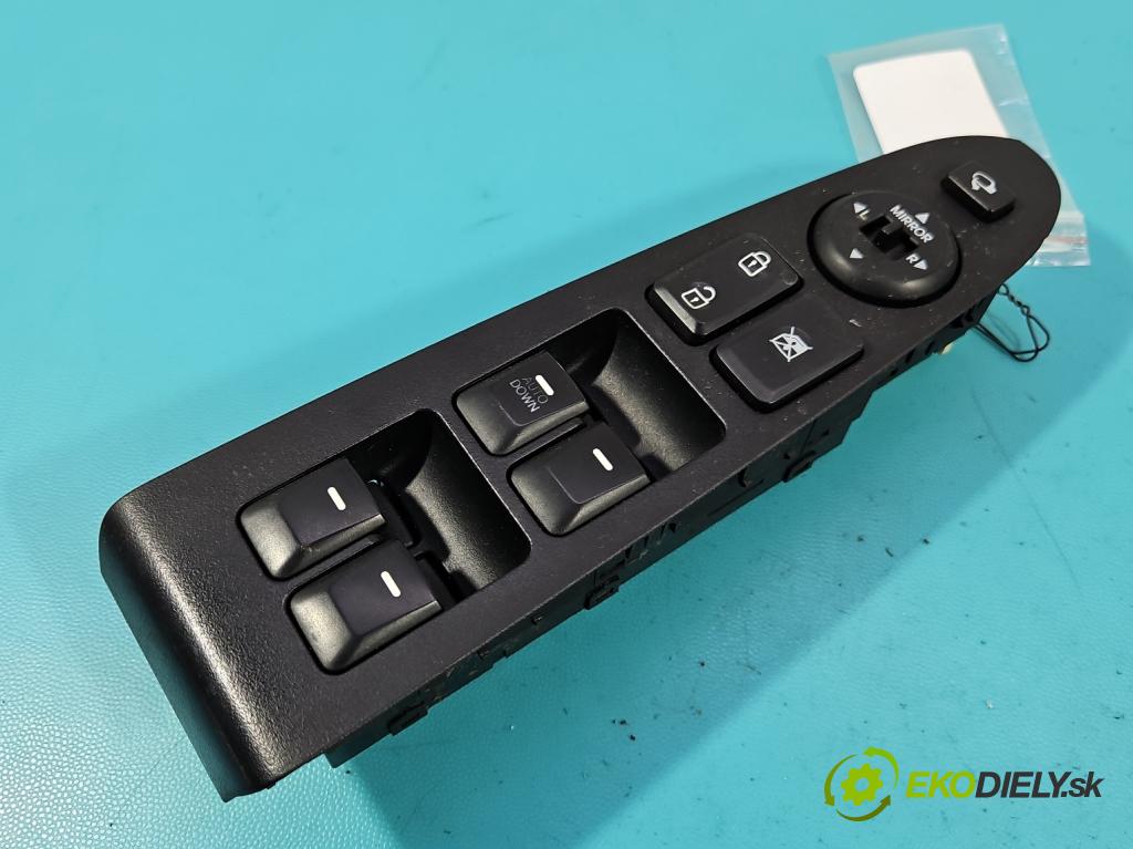 Kia Sportage III 2010-2015 2.0 crdi 184hp automatic 135 kW 1995 cm3 5- prepínač okien spätných zrkadiel 93570-3W100WK