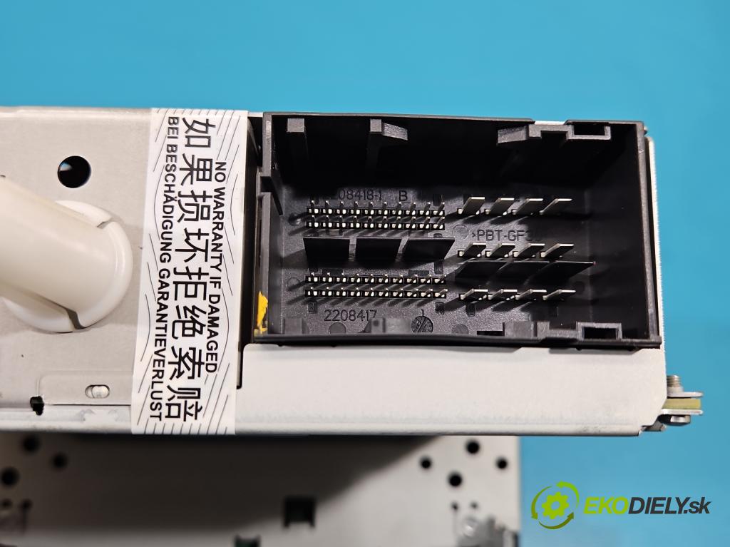 Fiat Ducato IV 2014- 2.0 jtd 116 HP manual 85 kW 1956 cm3 5- Radio originál 07356232340