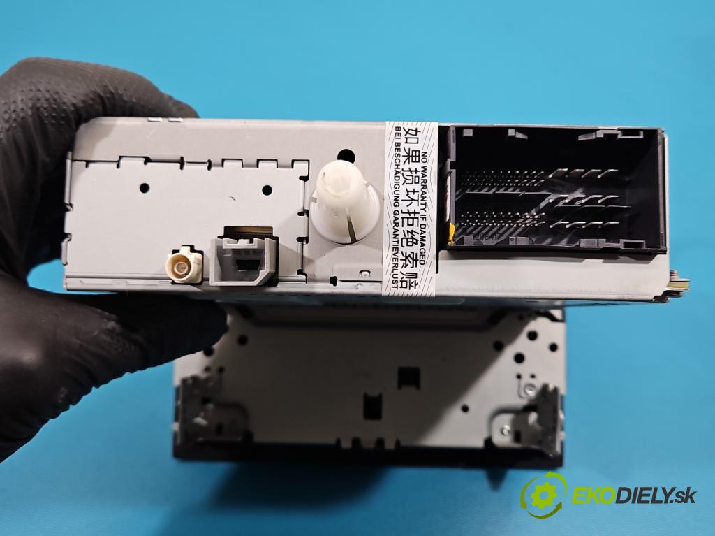 Fiat Ducato IV 2014- 2.0 jtd 116 HP manual 85 kW 1956 cm3 5- Radio originál 07356232340