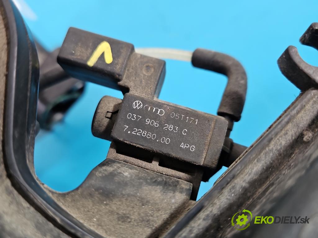 Seat Leon II 2005-2012 1.6 SR 102 HP manual 75 kW 1595 cm3 5- zvod nasávací (Sacie potrubie)