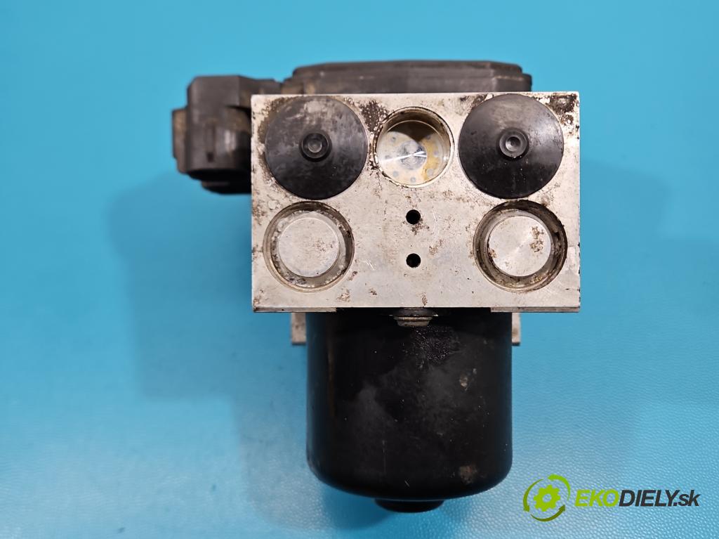 Toyota Rav4 I 1994-2000 2.0 16V 128 hp manual 94 kW 1998 cm3 3- čerpadlo abs 44510-42020 (Pumpa ABS)