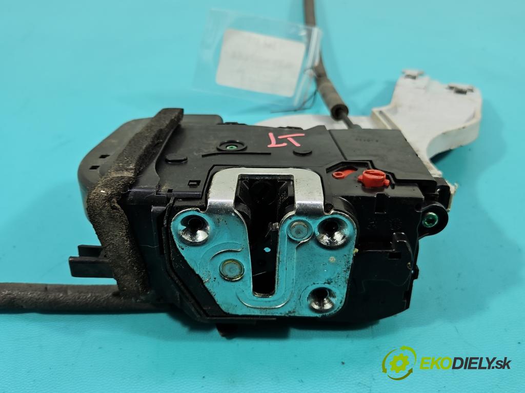 Kia Sportage III 2010-2015 2.0 crdi 184 hp automatic 135 kW 1995 cm3 5- zámek zadní levý