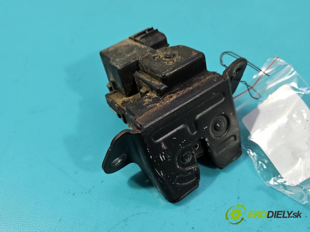 Kia Sportage III 2010-2015 2.0 crdi 184hp automatic 135 kW 1995 cm3 5- zámok kufrové dvere zadné 81230-3W000