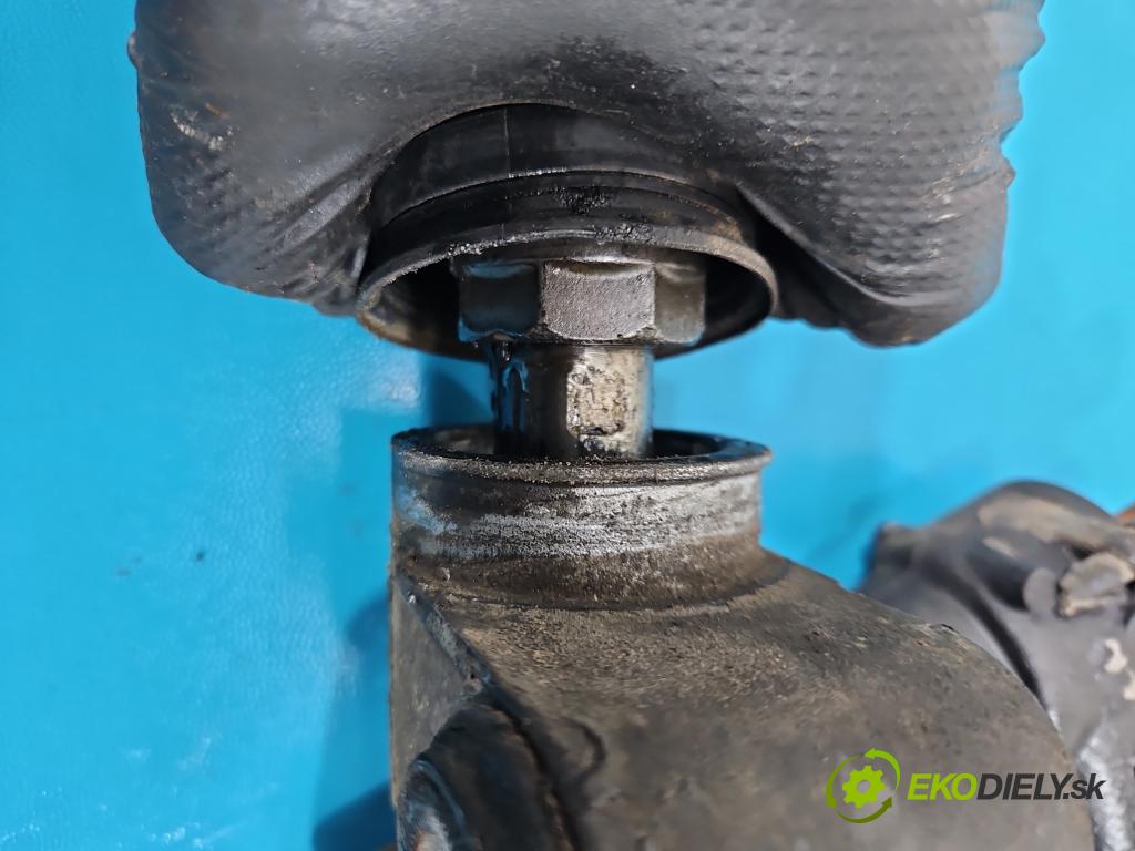 Opel Vectra C 2002-2008 1.8 16V 122 HP manual 90 kW 1796 cm3 4- Ozubené kolo: volant