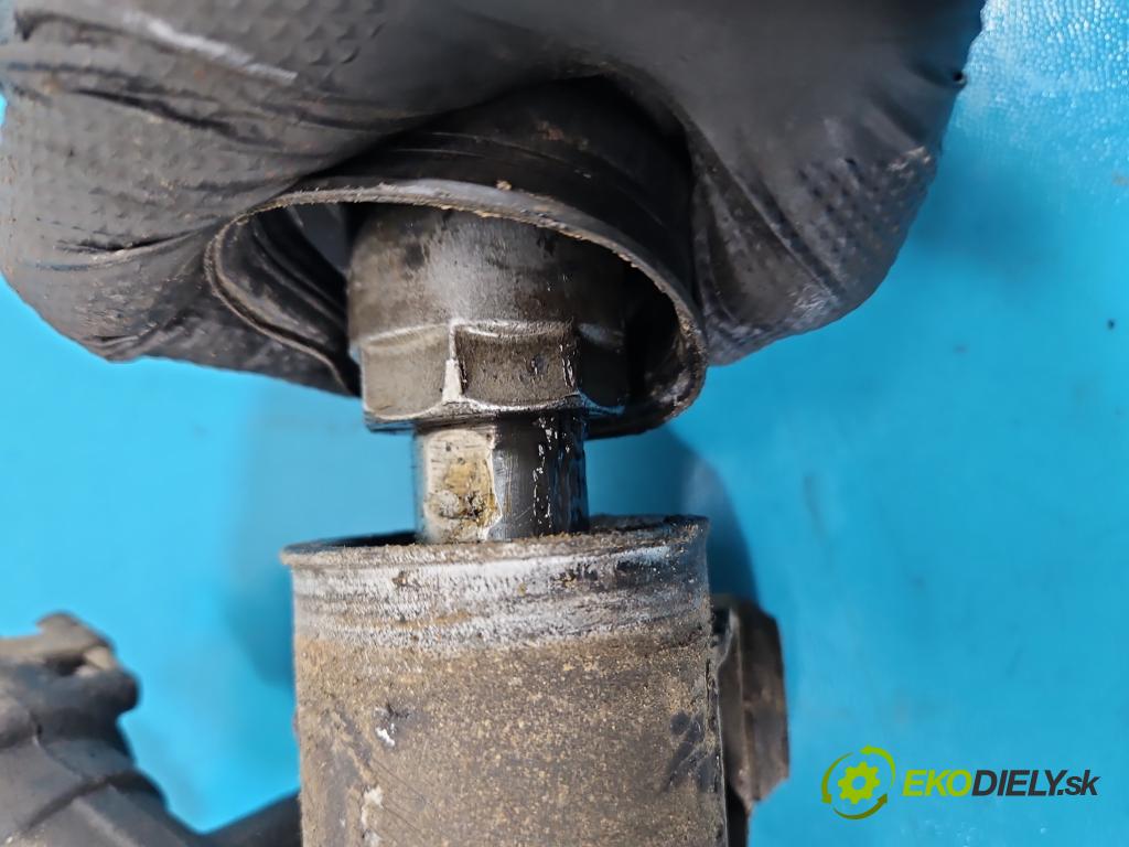 Opel Vectra C 2002-2008 1.8 16V 122 HP manual 90 kW 1796 cm3 4- Ozubené kolo: volant