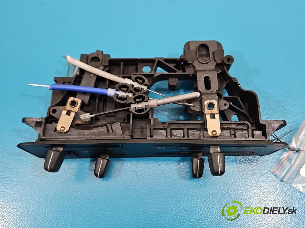 Toyota Rav4 I 1994-2000 2.0 16V 128 HP manual 94 kW 1998 cm3 3- panel kúrenia 455944-2020