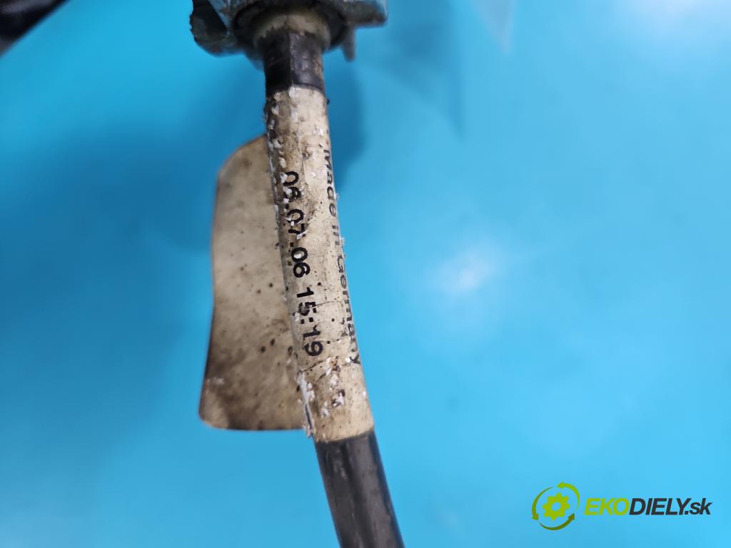 Mitsubishi Colt Z30 VI 2004-2012 1.3 16V 95 HP manual 70 kW 1332 cm3 5- Páka: Změny: stupeň,rýchlosť 2460A021 (Rýchlostná páka (kulisa))