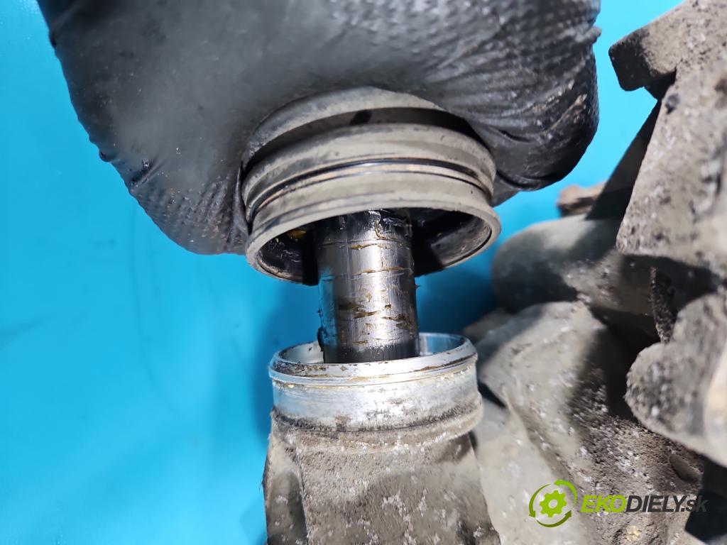 Mitsubishi Colt Z30 VI 2004-2012 1.3 16V 95 HP manual 70 kW 1332 cm3 5- Ozubené kolo: volant MR594094