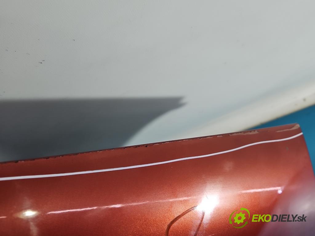 Renault Modus 1.2 16V 75 HP manual 55 kW 1149 cm3 5- blatník predné pravý  (Kľučka dverí ostatné)