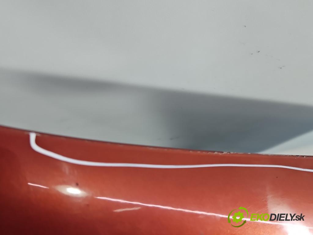 Renault Modus 1.2 16V 75 HP manual 55 kW 1149 cm3 5- blatník predné pravý  (Kľučka dverí ostatné)