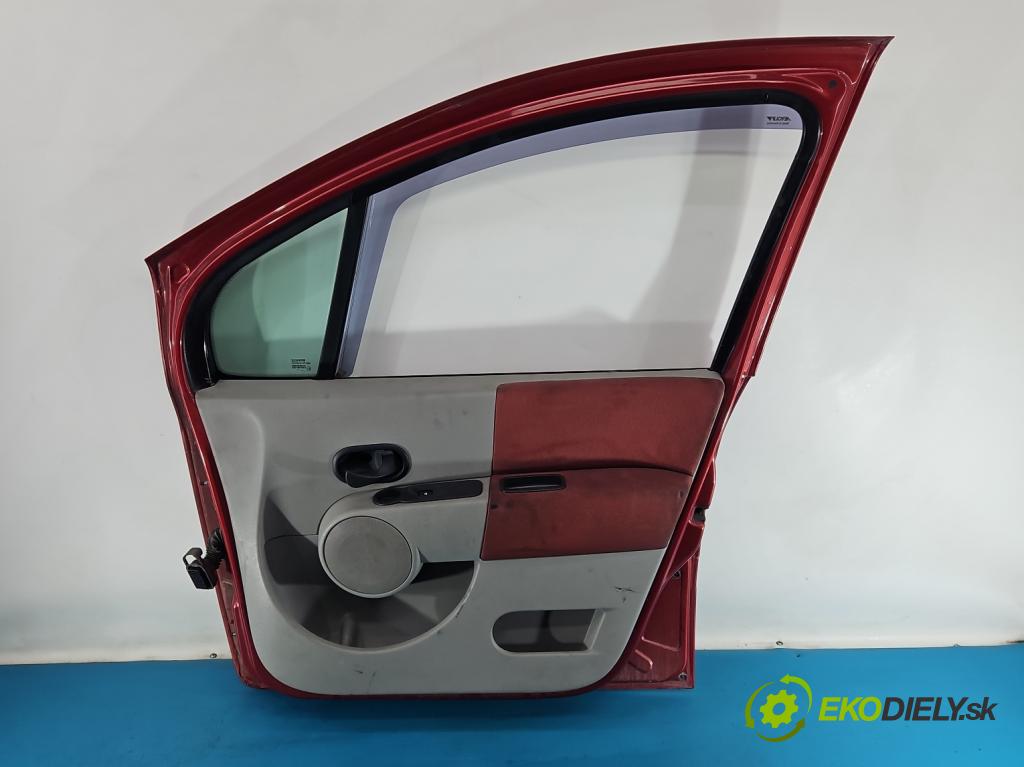 Renault Modus 1.2 16V 75 HP manual 55 kW 1149 cm3 5- dvere predné pravé  (Kľučka dverí ostatné)