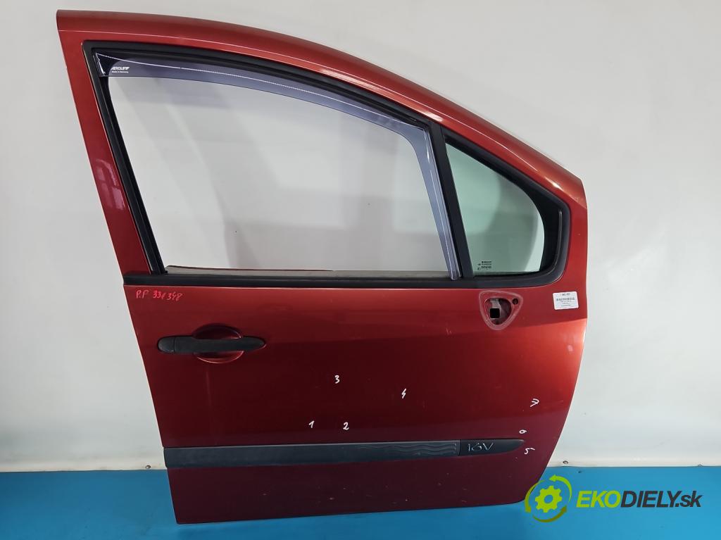 Renault Modus 1.2 16V 75 HP manual 55 kW 1149 cm3 5- dvere predné pravé  (Kľučka dverí ostatné)