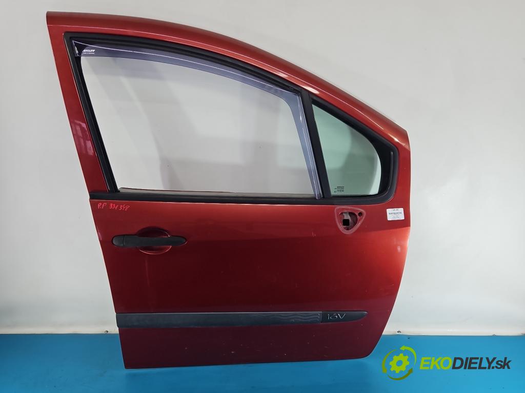 Renault Modus 1.2 16V 75 HP manual 55 kW 1149 cm3 5- dvere predné pravé  (Kľučka dverí ostatné)
