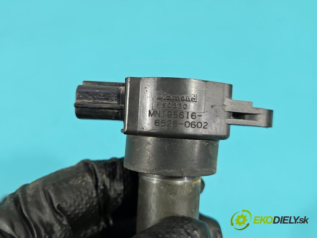 Mitsubishi Colt Z30 VI 2004-2012 1.3 16V 95 HP manual 70 kW 1332 cm3 5- cievka zapaľovacia MN195616 (Zapaľovacia cievka)