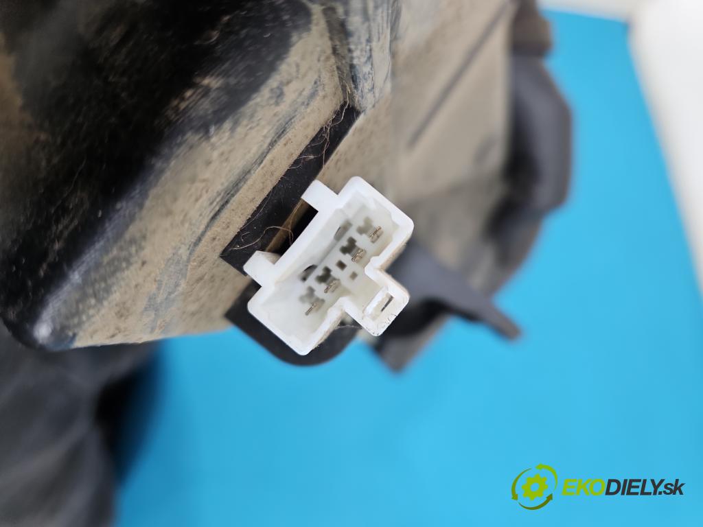 Kia Sportage III 2010-2015 2.0 crdi 184hp automatic 135 kW 1995 cm3 5- Subwoofer: 96380-3W000 (Audio zariadenie)