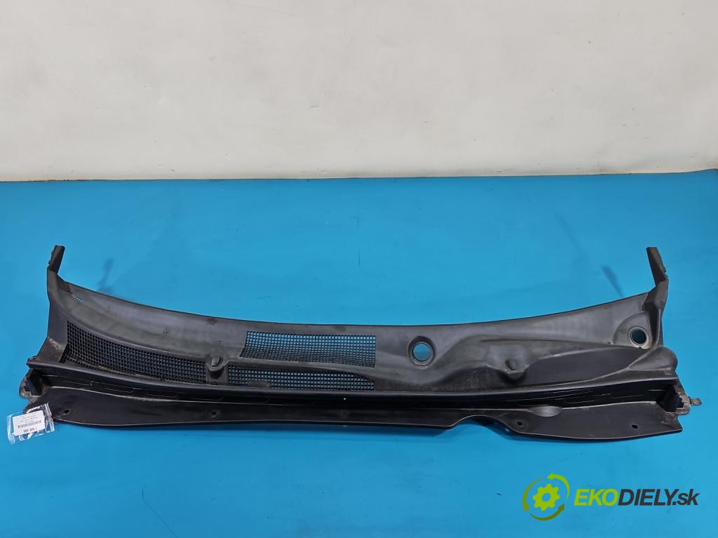 Kia Sportage III 2010-2015 2.0 crdi 184hp automatic 135 kW 1995 cm3 5- torpédo 86151-3U000 (Torpédo (plast pod čelným sklom))