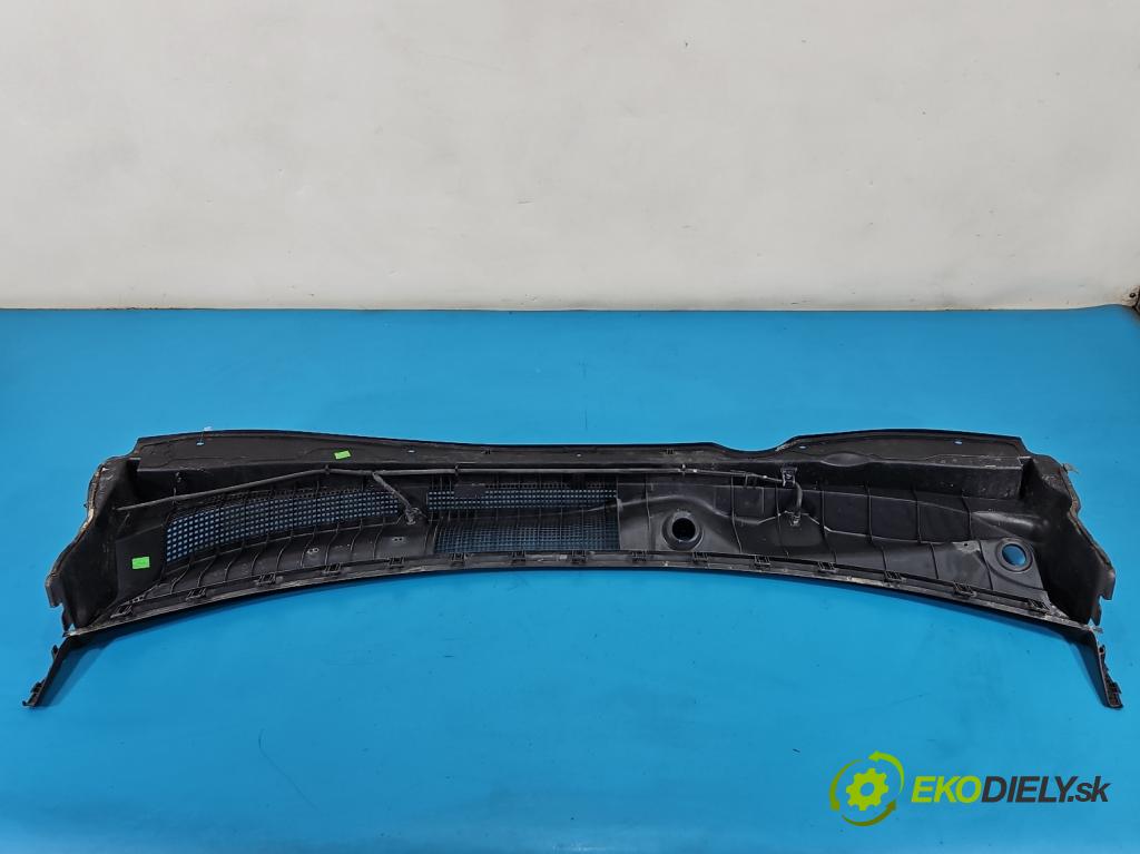 Kia Sportage III 2010-2015 2.0 crdi 184hp automatic 135 kW 1995 cm3 5- torpédo 86151-3U000 (Torpédo (plast pod čelným sklom))