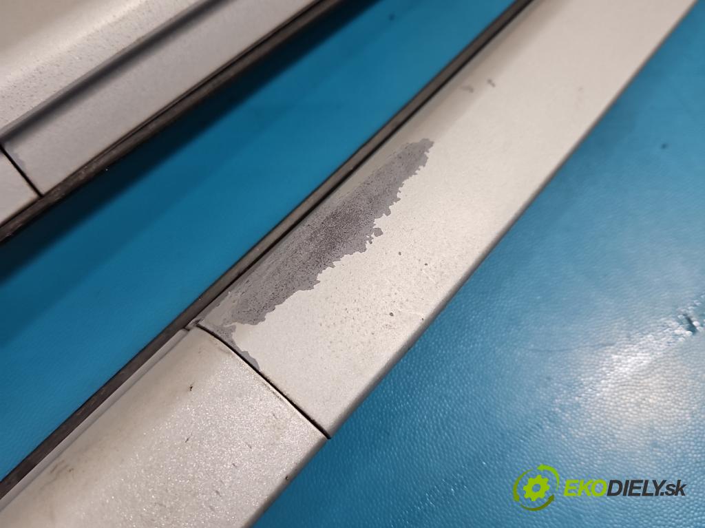 Kia Sportage III 2010-2015 2.0 crdi 184hp automatic 135 kW 1995 cm3 5- zábradlí: