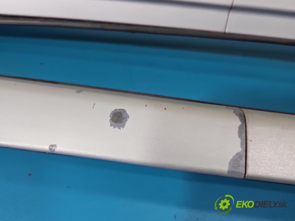 Kia Sportage III 2010-2015 2.0 crdi 184hp automatic 135 kW 1995 cm3 5- zábradlí: