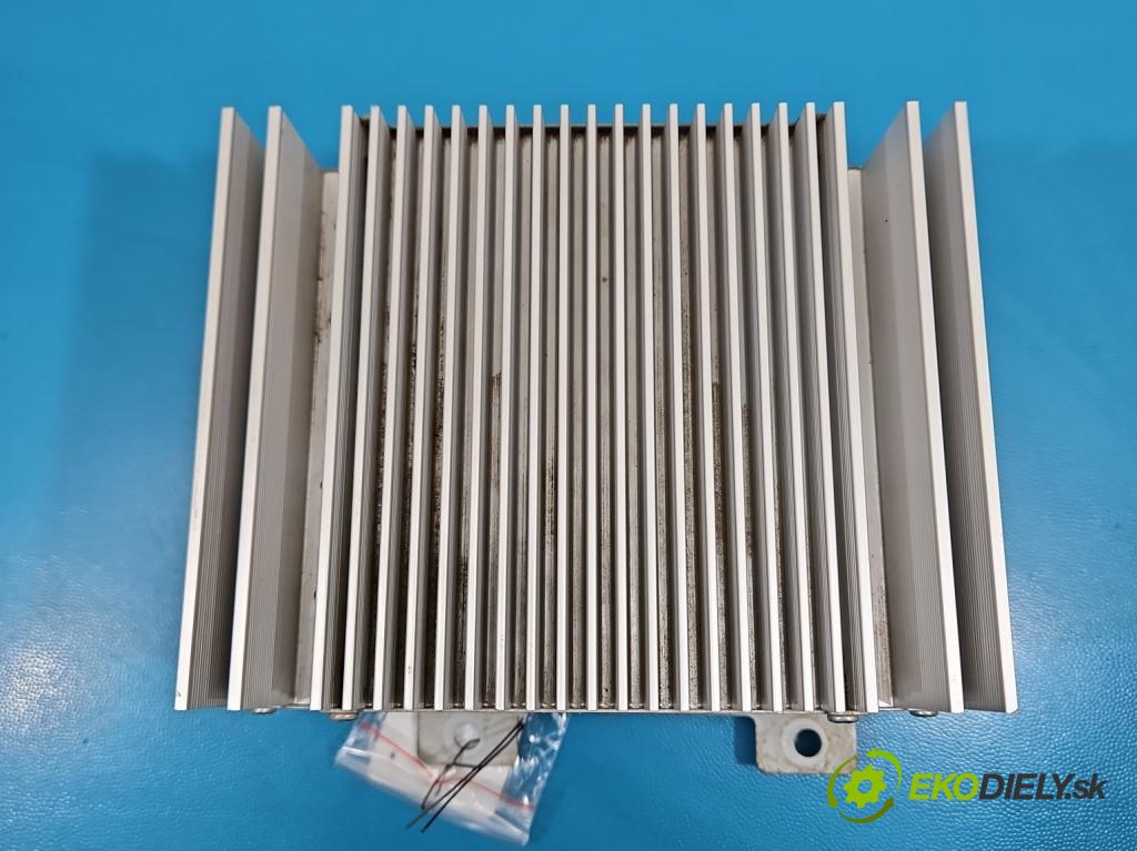 Kia Sportage III 2010-2015 2.0 crdi 184 hp automatic 135 kW 1995 cm3 5- Zesilovač: 963703W300 (Zesilovač)