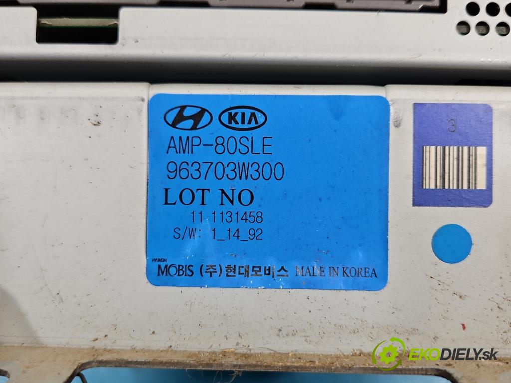 Kia Sportage III 2010-2015 2.0 crdi 184 hp automatic 135 kW 1995 cm3 5- Zesilovač: 963703W300 (Zesilovač)