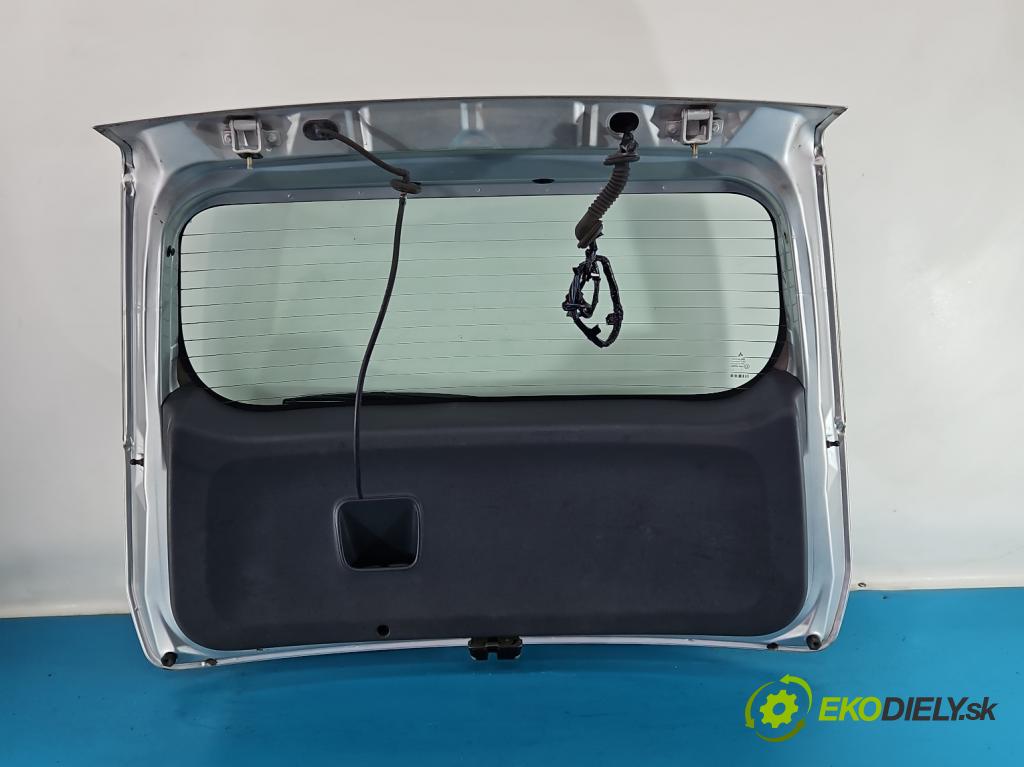 Mitsubishi Colt Z30 VI 2004-2012 1.3 16V 95 HP manual 70 kW 1332 cm3 5- zadna kufor  (Kapota zadná (kufor))