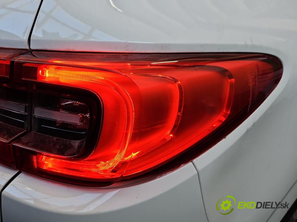 Renault Kadjar 2015-2022 1.2 131 HP manual 96 kW 1197 cm3 5- svetlo / reflektor zadné pravé 265508701R (Kľučka dverí ostatné)