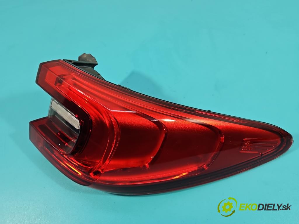 Renault Kadjar 2015-2022 1.2 131 HP manual 96 kW 1197 cm3 5- svetlo / reflektor zadné pravé 265508701R (Kľučka dverí ostatné)