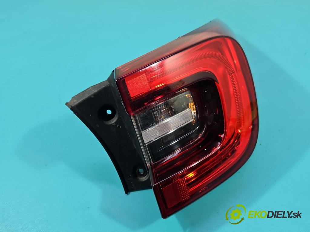 Renault Kadjar 2015-2022 1.2 131 HP manual 96 kW 1197 cm3 5- svetlo / reflektor zadné pravé 265508701R (Kľučka dverí ostatné)
