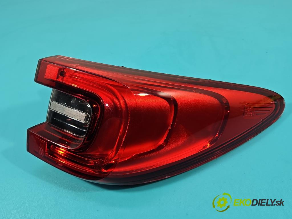 Renault Kadjar 2015-2022 1.2 131 HP manual 96 kW 1197 cm3 5- svetlo / reflektor zadné pravé 265508701R (Kľučka dverí ostatné)