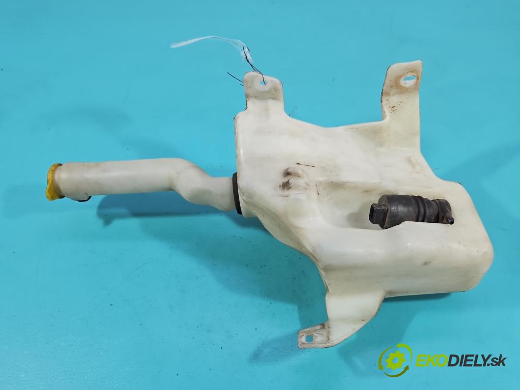 Opel Vectra C 2002-2008 1.8 16V 122 hp manual 90 kW 1796 cm3 4- nádržka tekutina: ostřikovačů