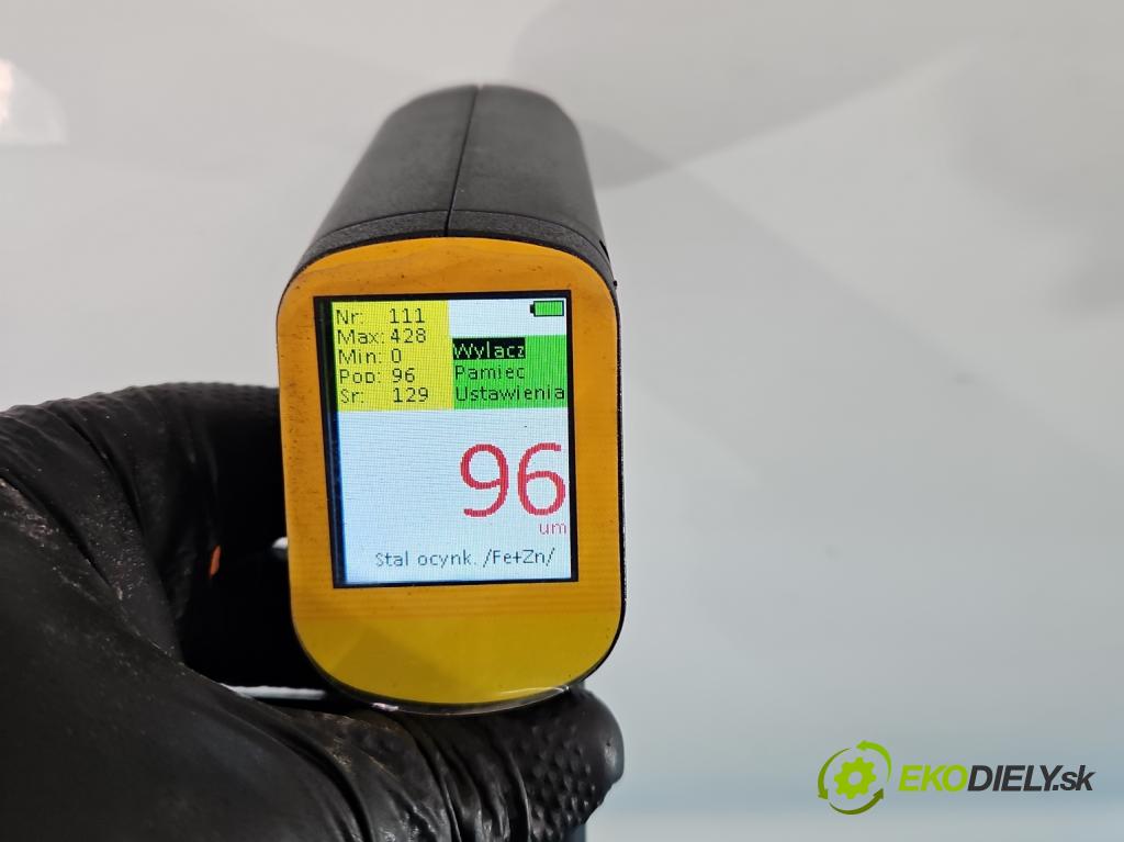 Peugeot 208 I 2012-2019 1.4 hdi 68 HP manual 50 kW 1398 cm3 5- dvere predné ľavé  (Kľučka dverí ostatné)