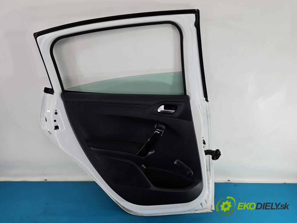 Peugeot 208 I 2012-2019 1.4 hdi 68 HP manual 50 kW 1398 cm3 5- dvere zadné ľavé  (Kľučka dverí ostatné)