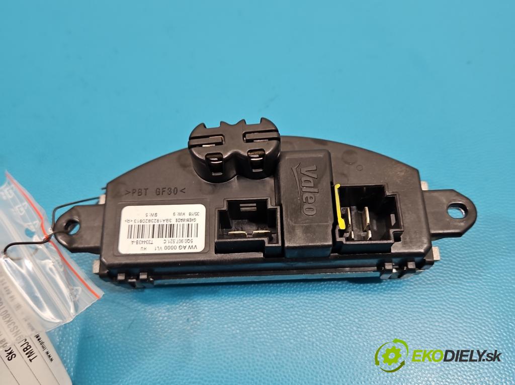 Skoda Kodiaq I 2.0 tdi 150 HP automatic 110 kW 1968 cm3 5- rezistor 5Q0907521C