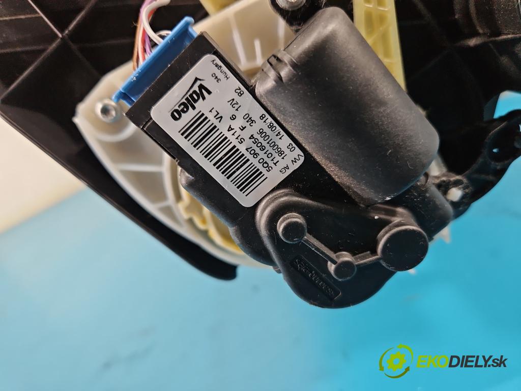 Skoda Kodiaq I 2.0 tdi 150 hp automatic 110 kW 1968 cm3 5- radiátor 4M0035504 (Radiátor topení)