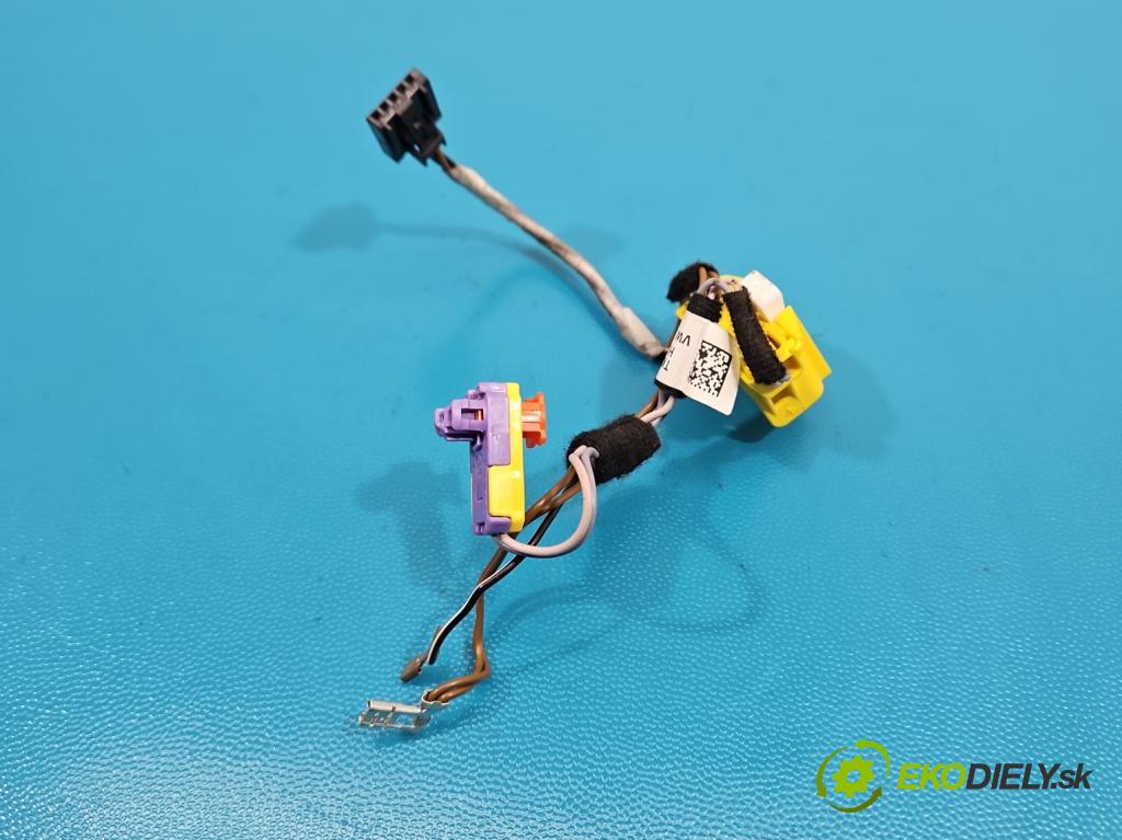 Skoda Kodiaq I 2.0 tdi 150 hp automatic 110 kW 1968 cm3 5- Balíček: polštáře: Airbag: 5E0971584A