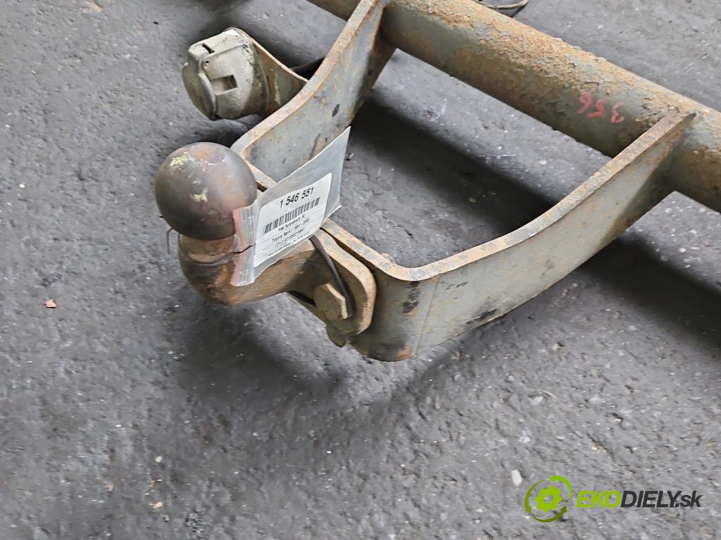 Toyota Rav4 I 1994-2000 2.0 16V 128 HP manual 94 kW 1998 cm3 3- Hák: vlečení:  (Ťažné zariadenie)