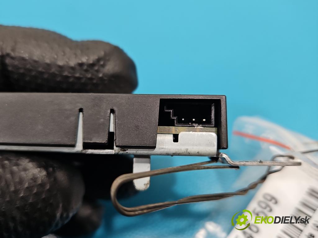 Opel Insignia B 2017-2022 2.0 cdti 209KM automatic 154 kW 1956 cm3 5- Zesilovač: 39163962 (Zosilňovač)